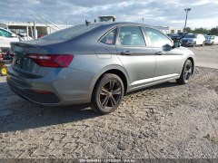 Volkswagen Jetta SE 2023 6