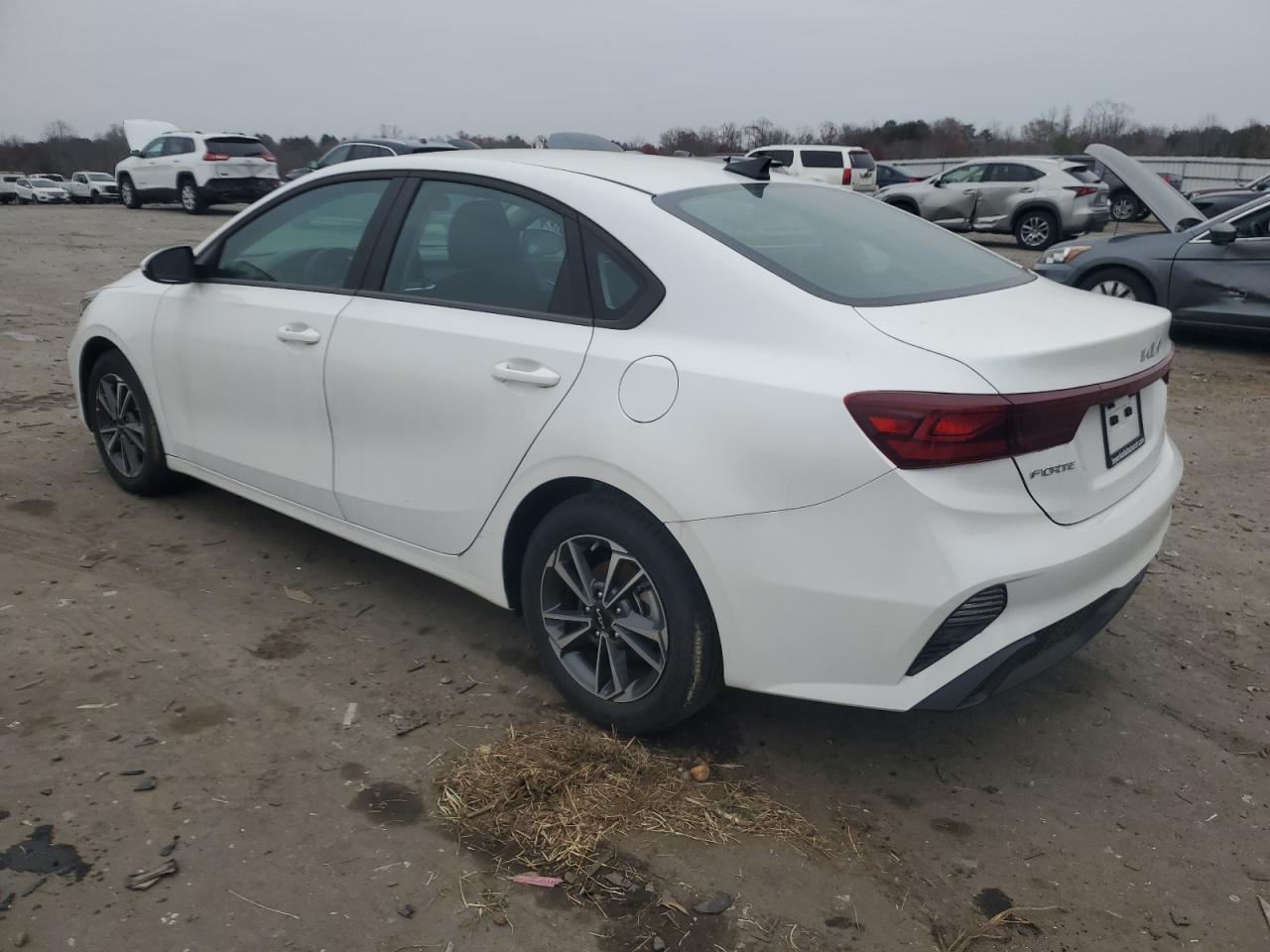 Kia Forte Lxs 2024 1