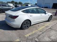 Tesla Model 3 Long Range 2022 7