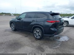 Toyota Highlander XLE 2023 4