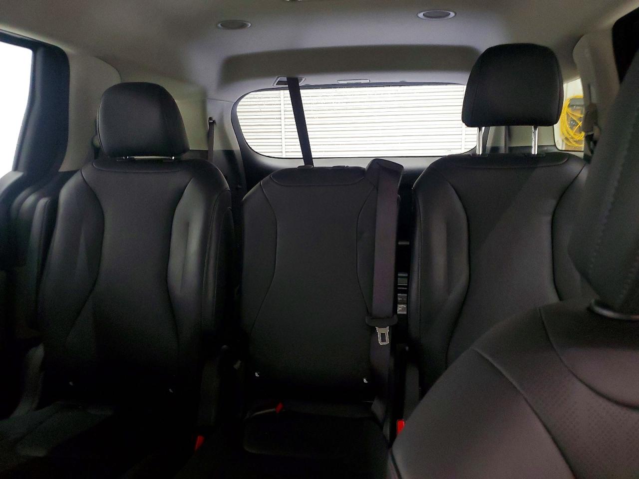 Kia Carnival Lxs 2026 9