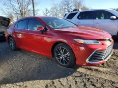 Toyota Camry XLE Hybrid 2024 2