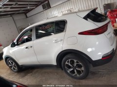 KIA Sportage LX 2020 3
