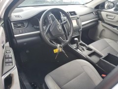 Toyota Camry SE 2017 7