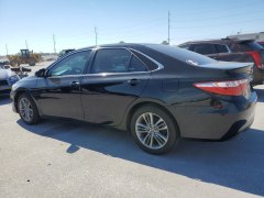Toyota Camry SE 2017 5