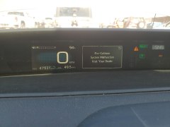 Toyota Prius Limited 2019 8