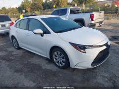 Toyota Corolla LE 2021 3