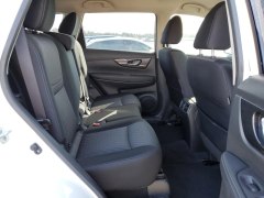 Nissan Rogue S 2017 10