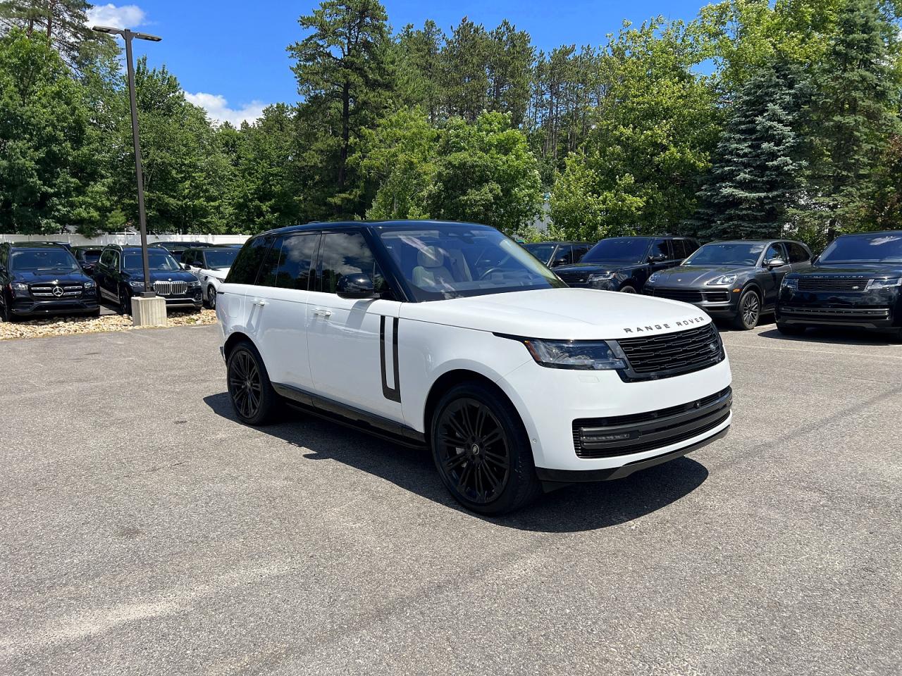 Land Rover Range Rover SE 2023 0 Land Rover Range Rover SE 2023 0