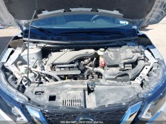 Nissan Rogue Sport S 2022 13