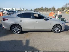 Mazda 3 Select 2022 8