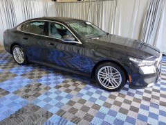 BMW 530i xDrive 2024 2
