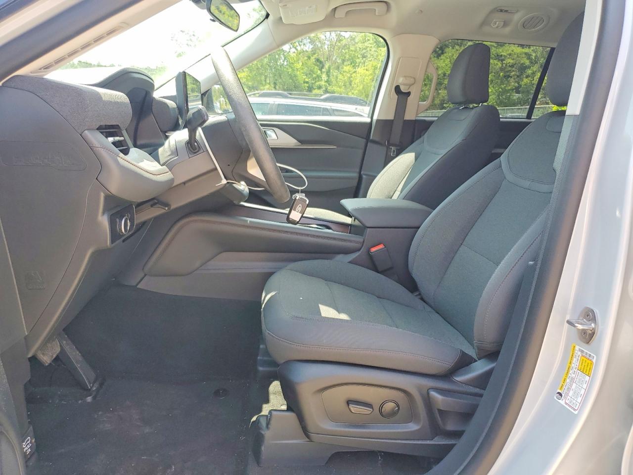 Ford Explorer Active 2026 6