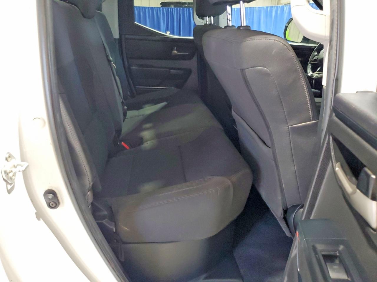 Toyota Tundra Sr5 2023 9