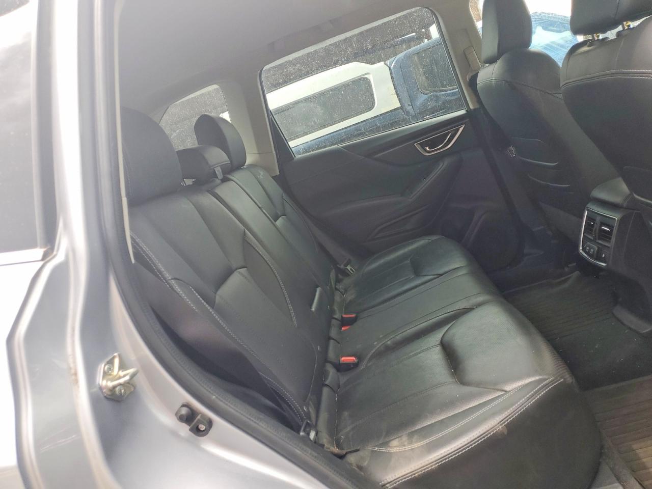 Subaru Forester Touring 2021 10