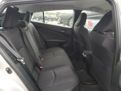 Toyota Prius Prime LE 2021 9