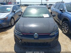 Volkswagen Golf GTI 2022 1
