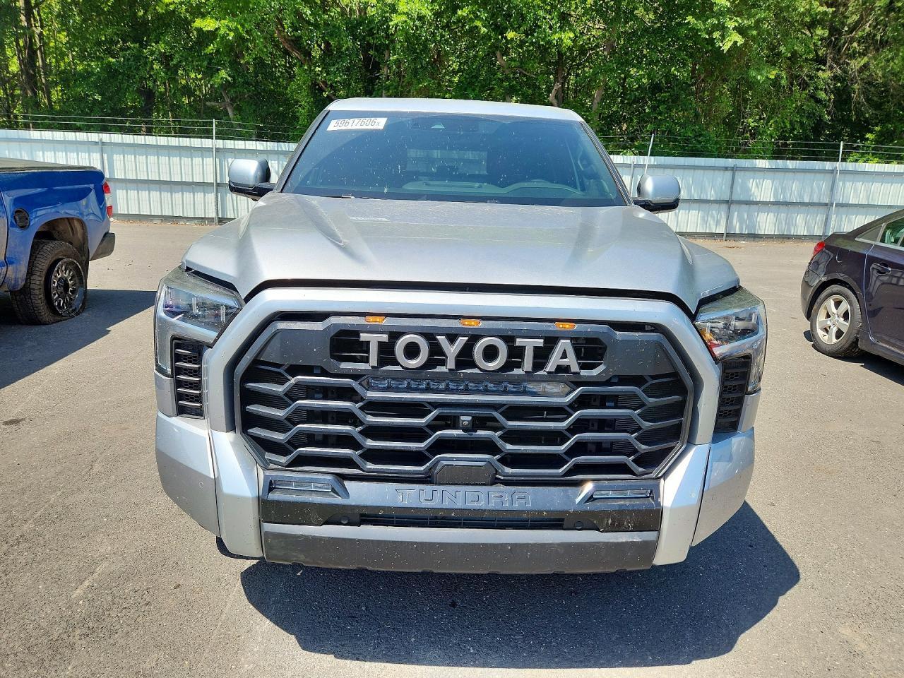 Toyota Tundra Platinum 2024 4