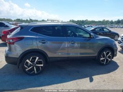 Nissan Rogue Sport SL 2022 3