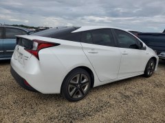 Toyota Prius Limited 2021 3