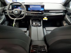BMW 530i 2024 7