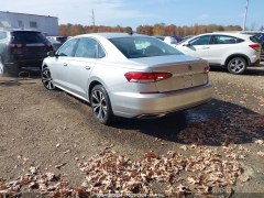 Volkswagen Passat SE 2021 4 Volkswagen Passat SE 2021 4