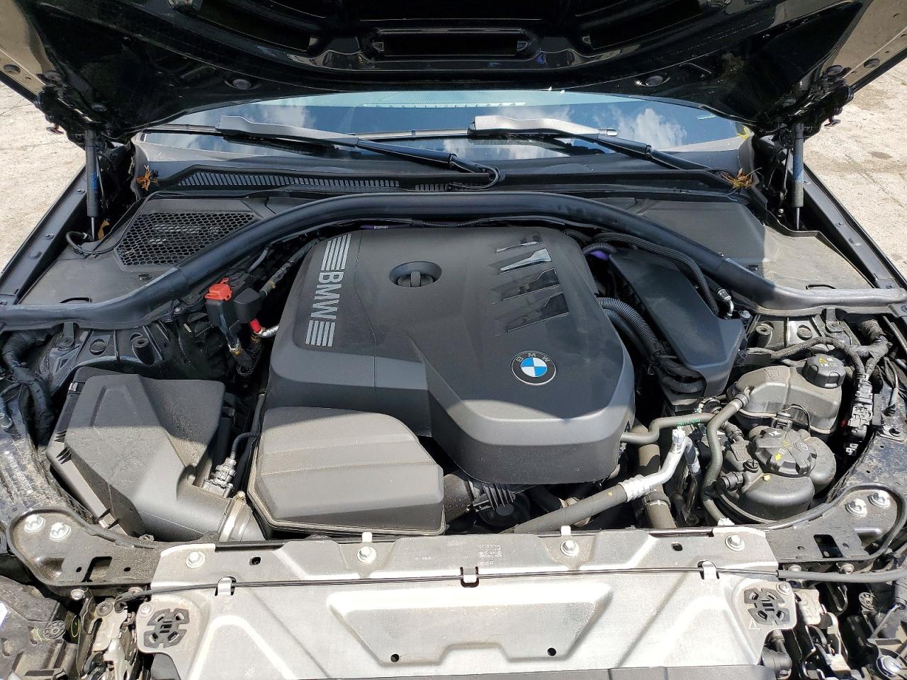 Bmw 330Xi 2025 10
