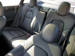 Tesla Model 3 Performance 2023 9