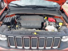 Jeep Renegade Latitude 2020 12