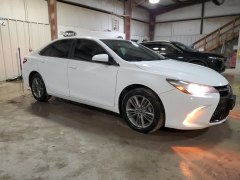 Toyota Camry SE 2017 2