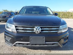 Volkswagen Tiguan SE 2019 2