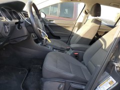 Volkswagen e-Golf SE 2019 6