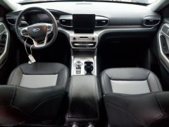 Ford Explorer XLT 2023 7