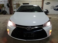 Toyota Camry SE 2017 1
