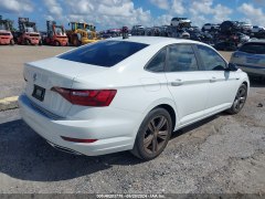 Volkswagen Jetta GLI 2021 4