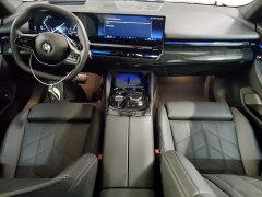 BMW 530i 2024 7