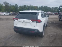 Toyota RAV4 LE Hybrid 2021 6