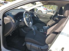 Nissan Rogue Sport S 2022 6