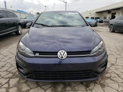 Volkswagen Golf R 2019 1