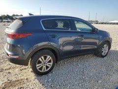 KIA Sportage LX 2018 3