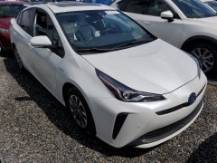 Toyota Prius XLE 2021 2