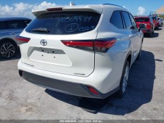 Toyota Highlander Limited 2021 6