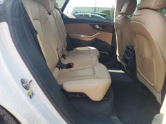 Audi Q8 Premium Plus 2019 9