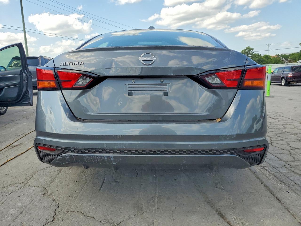 Nissan Altima Sv 2025 5