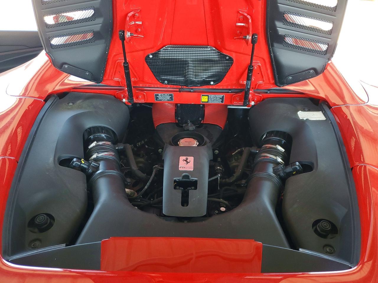 Ferrari F8 Spider 2021 10