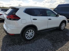 Nissan Rogue S 2017 3