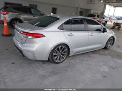 Toyota Corolla SE 2022 8