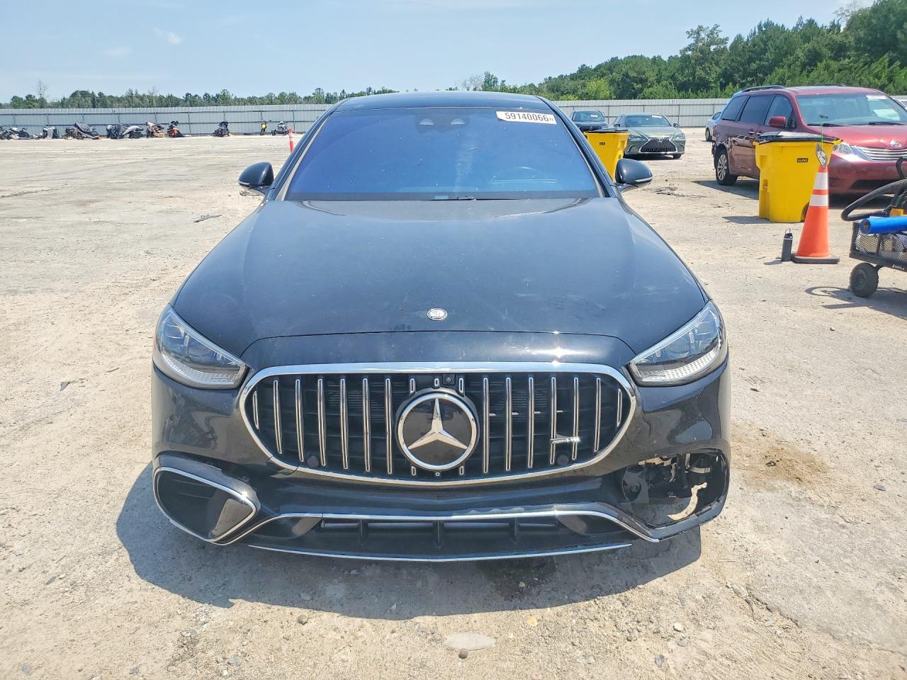 Mercedes-Benz S 63 E Performance 2025 4