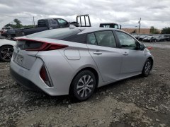 Toyota Prius Prime LE 2021 3
