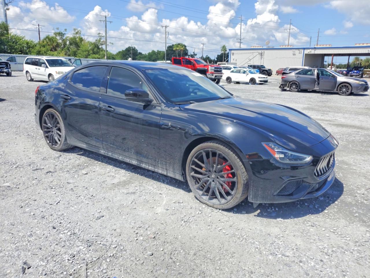 Maserati Ghibli S 2019 3